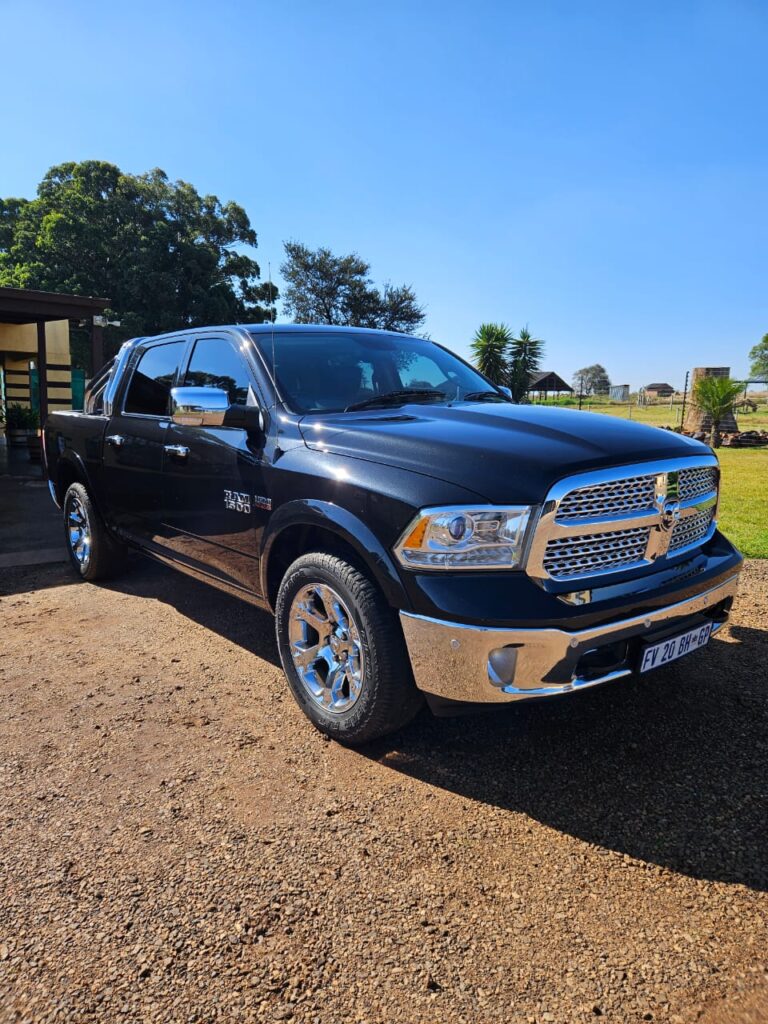 2017 RAM 1500 Laramie Hemi V8