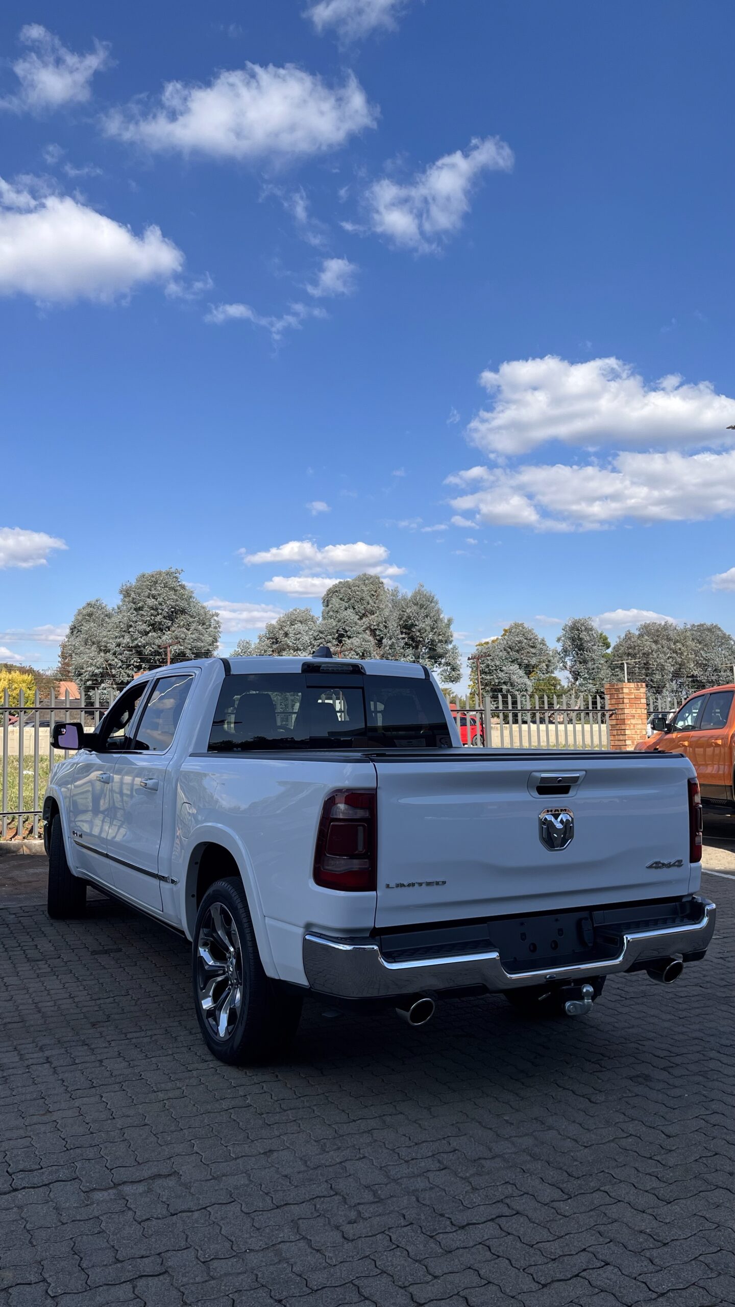 
								RAM LIMITED 1500 full									