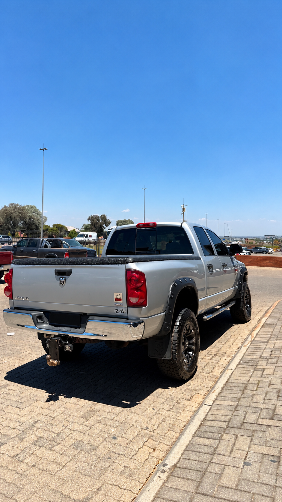 
								Laramie 2500 full									